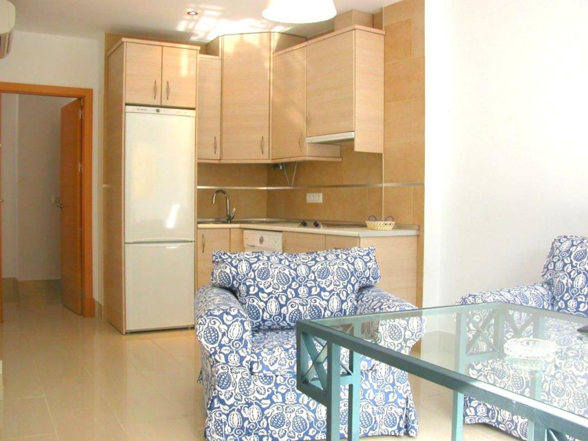 קוניל דה לה פרונטרה Apartamentos Guga Rta A Ca 00267 At Edif Complejo 2 Llaves Playa מראה חיצוני תמונה